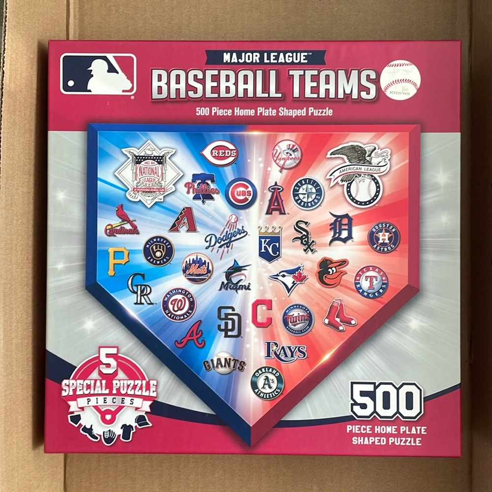 Major League Baseball Teams 500 piece Home Plate shaped Puzzle NWT 🎉HP🎉